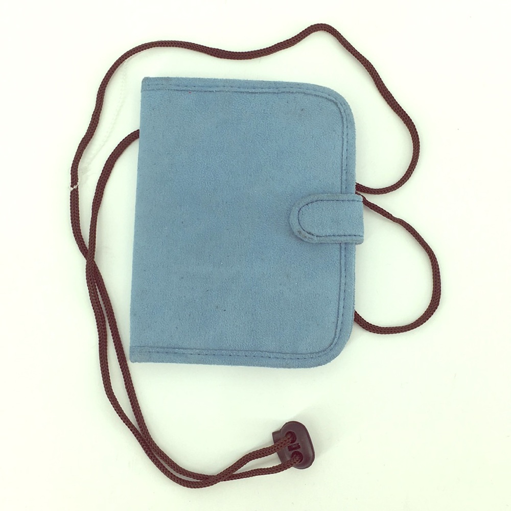 Passport Suede Case